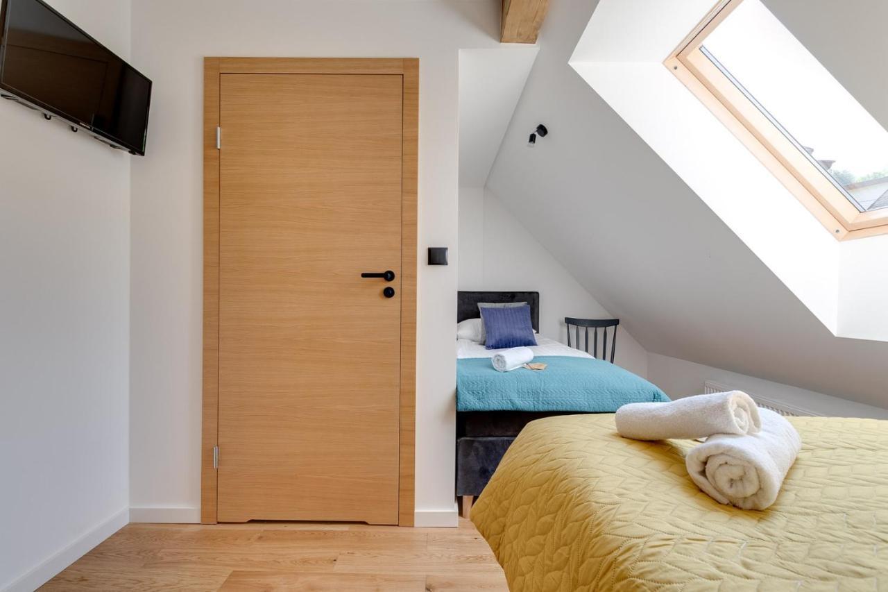 Biala Owieczka B&B Щирк Екстериор снимка