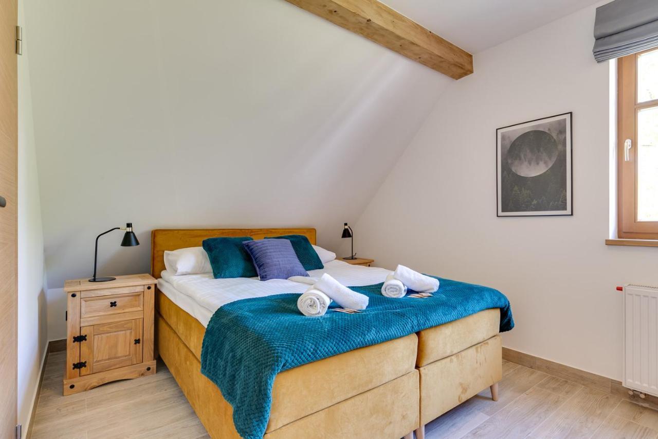 Biala Owieczka B&B Щирк Екстериор снимка