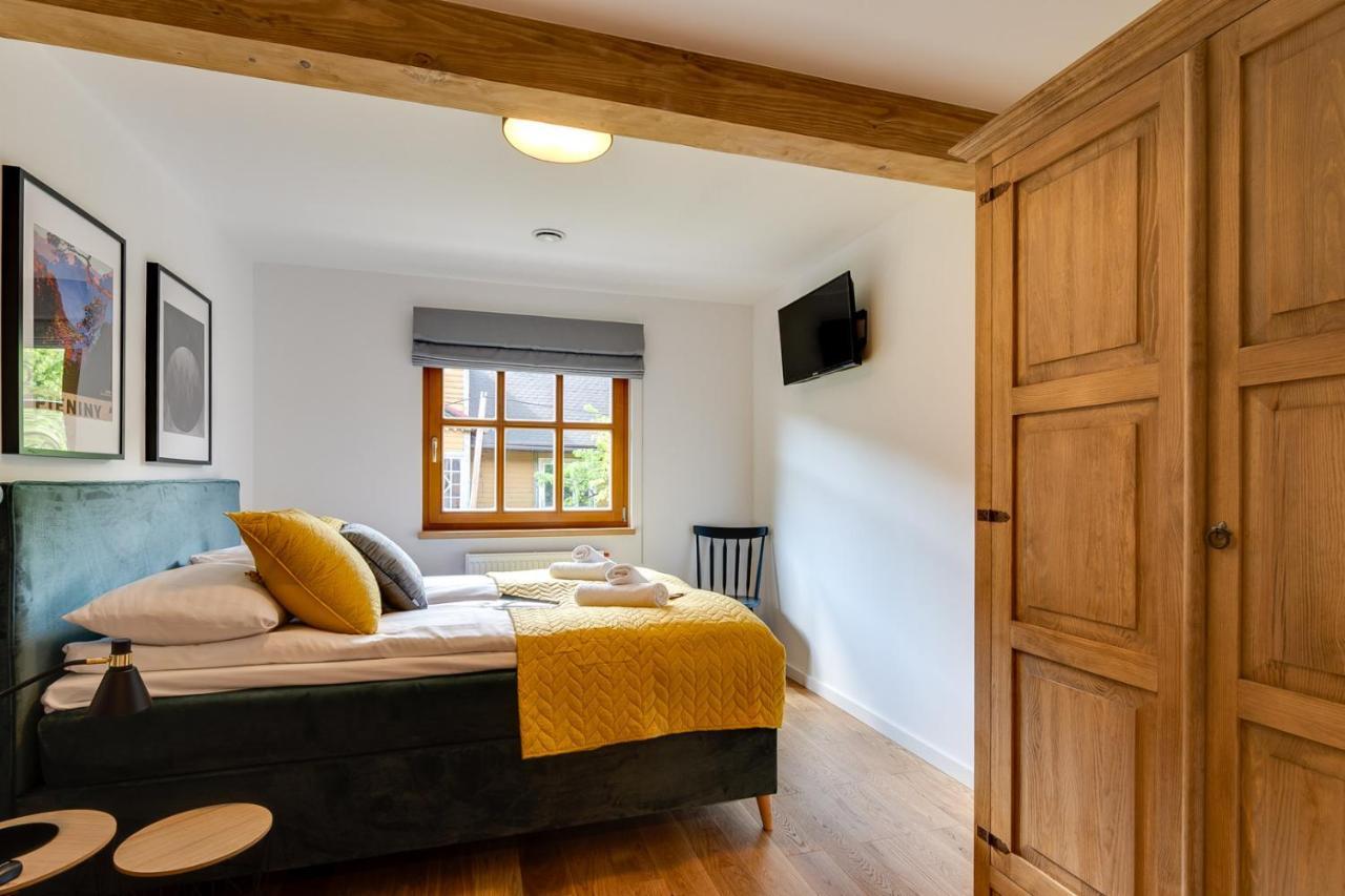 Biala Owieczka B&B Щирк Екстериор снимка