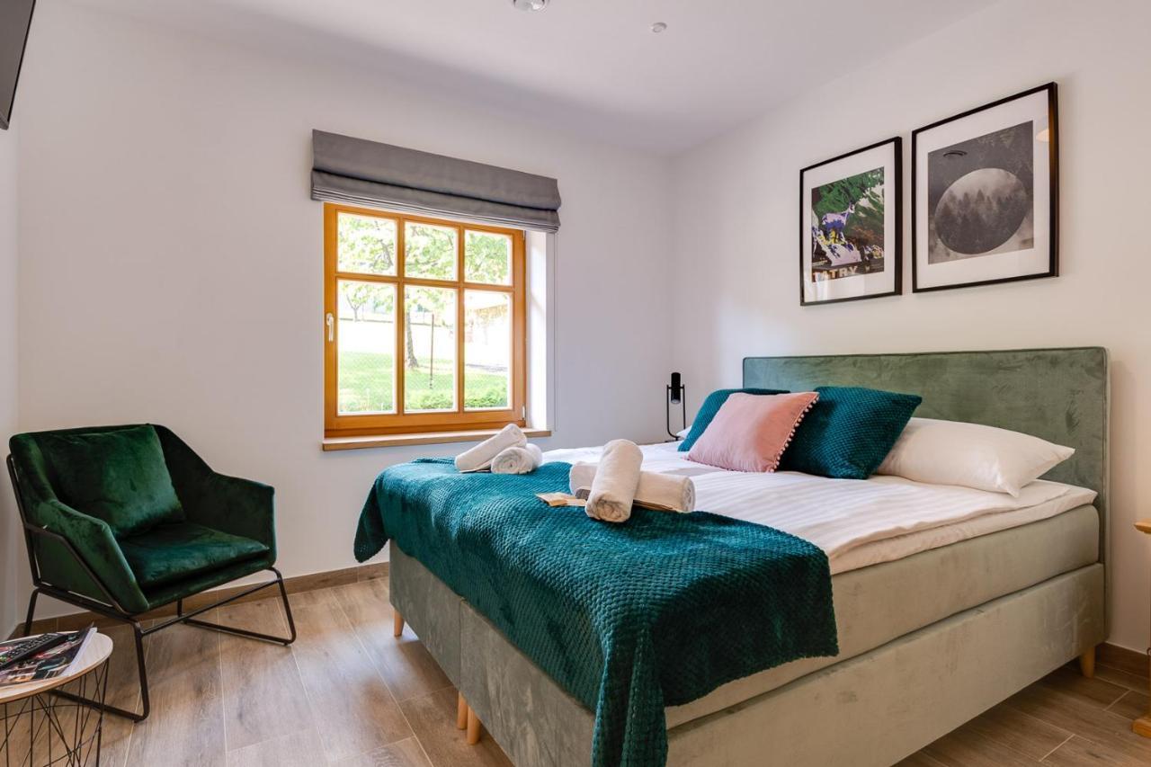 Biala Owieczka B&B Щирк Екстериор снимка